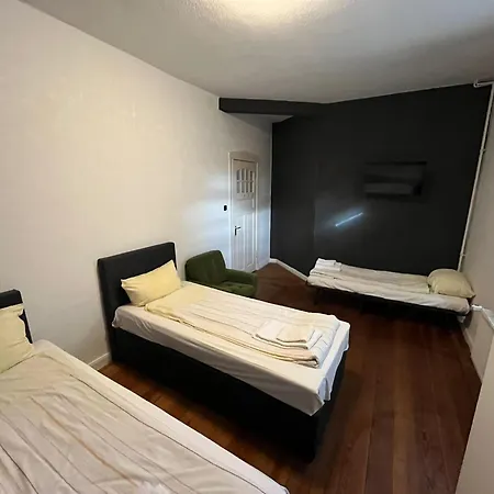 3-sz Monteurswohnung Mit 2 Bädern Mit Guter Anbindung Apartment *