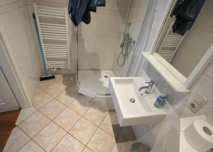 3-sz Monteurswohnung Mit 2 Baedern Mit Guter Anbindung Appartamento *