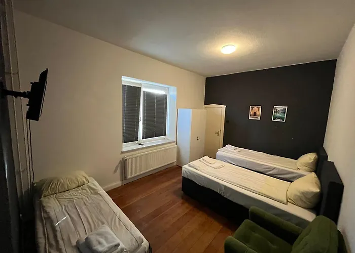 3-sz Monteurswohnung Mit 2 Baedern Mit Guter Anbindung * Itzehoe